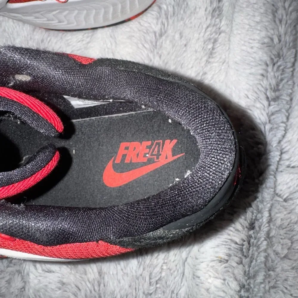 Nike Zoom Freak 4 